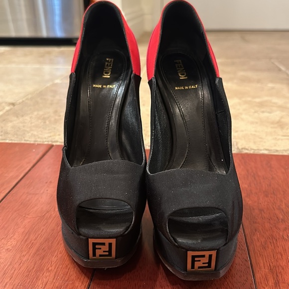 Fendi heels size 38 1/2